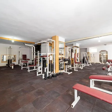 Comfortable Apartment With Shared Fitness Center In Antalya